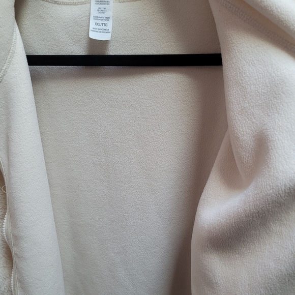 Target cream colored fleece in XXL - Picture 5 of 9